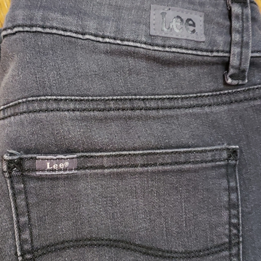 🎉HP🎉NWT! Lee straight leg, size 10 - Picture 10 of 10